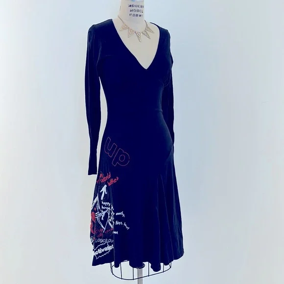 Desigual | Dresses | Desigual Long Sleeve Vneck Black And Red Knit Dress |  Poshmark